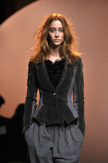 Trend izvještaj za jesen 2010: Crveni baršun (Fashionologie.com)