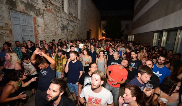 Svaki koncert Kultur shocka u Zadru posebna je priča. Tako je bilo i sinoć na Poljani Branka Stojakovića!