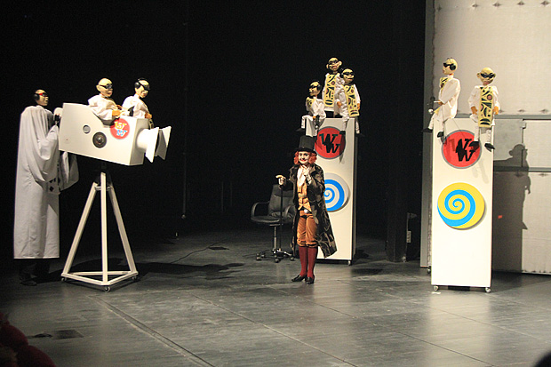 “Drago Č. i tvornica čokolade” u novoj zgradi Kazališta lutaka, Foto: Leo Banić “Drago Č. i tvornica čokolade” u novoj zgradi Kazališta lutaka, Foto: Leo Banić