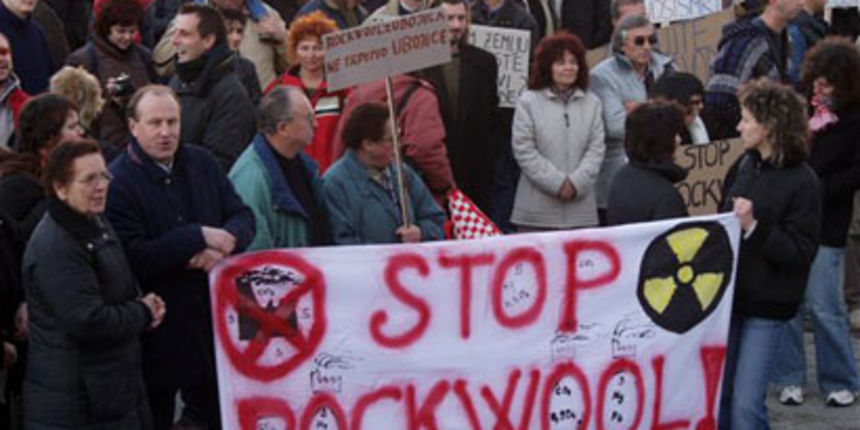 Prosvjed Rockwool (Foto: Totalportal.hr) Prosvjed Rockwool (Foto: Totalportal.hr)