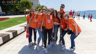 Ludijada zadarskih maturanata na Pozdravu suncu i Morskim orguljama