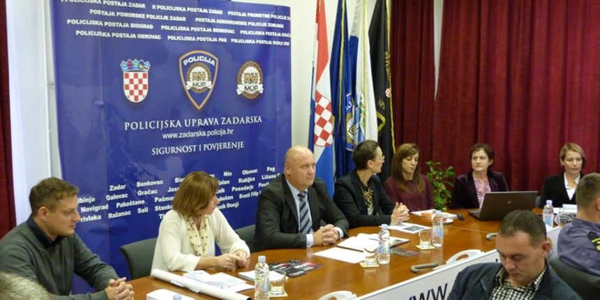 Pomoć žrtvama kaznenih djela, foto: PU Zadarska, policija u Zadru Pomoć žrtvama kaznenih djela, foto: PU Zadarska, policija u Zadru