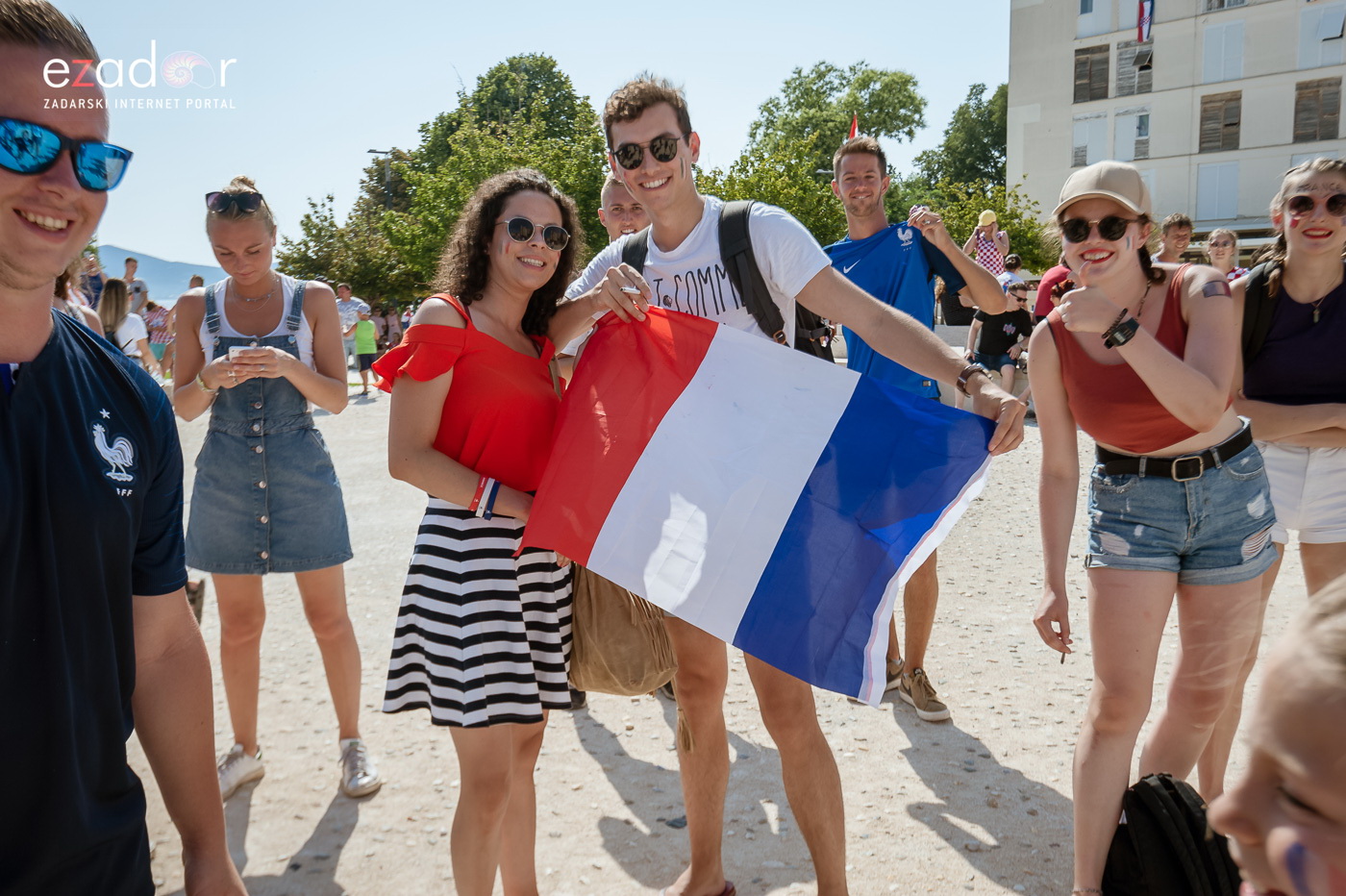 Navijačko ludilo u Zadru za vrijeme i nakon finala Svjetskog prvenstva Navijačko ludilo u Zadru za vrijeme i nakon finala Svjetskog prvenstva