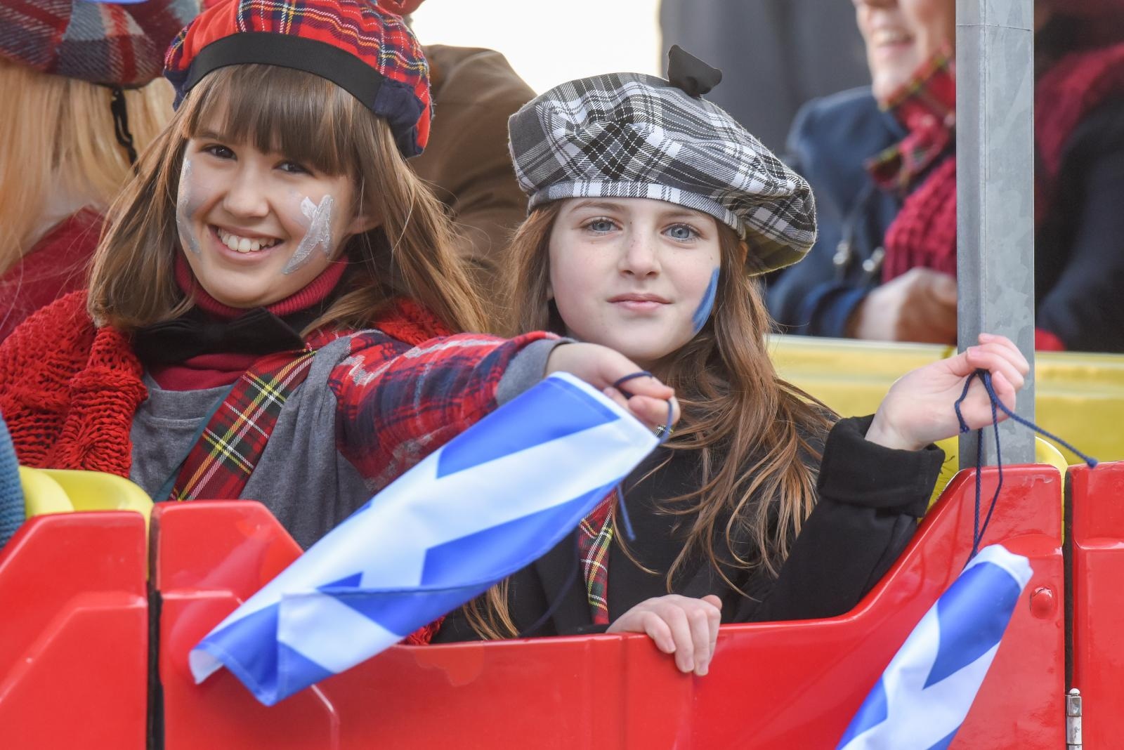 Zadarski karneval 2018: Povorka maškaranih skupina gradskim ulicama Zadarski karneval 2018: Povorka maškaranih skupina gradskim ulicama