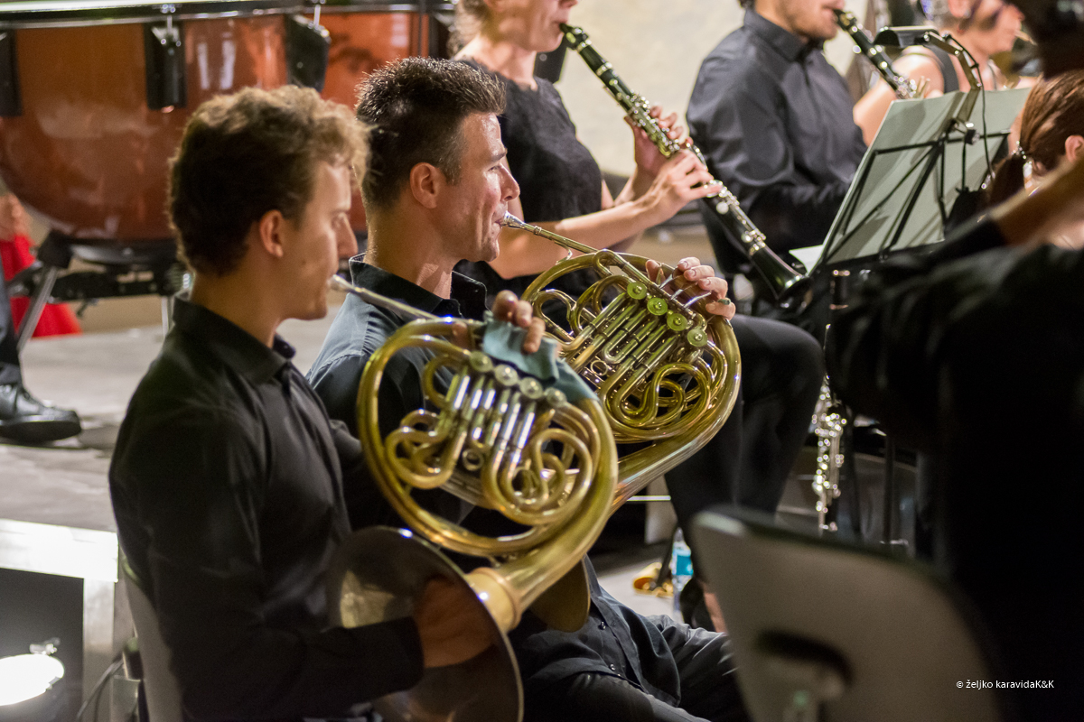 Società Filarmonia iz Italije za kraj Glazbenih večeri u sv. Donatu Società Filarmonia iz Italije za kraj Glazbenih večeri u sv. Donatu