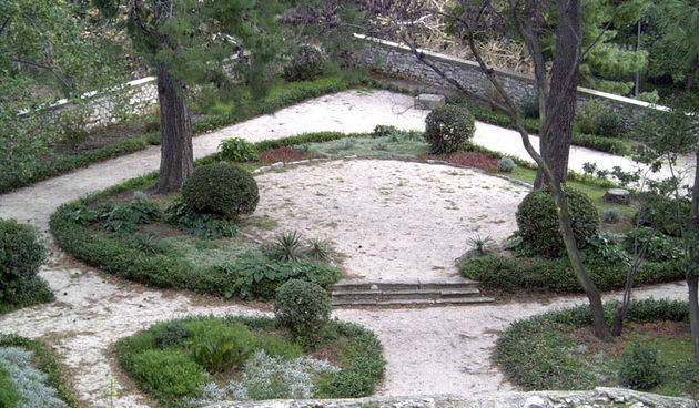 Park Kraljice Jelene Madijevke