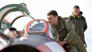 Vježbe pilota borbenih MIG-ova Vježbe pilota borbenih MIG-ova