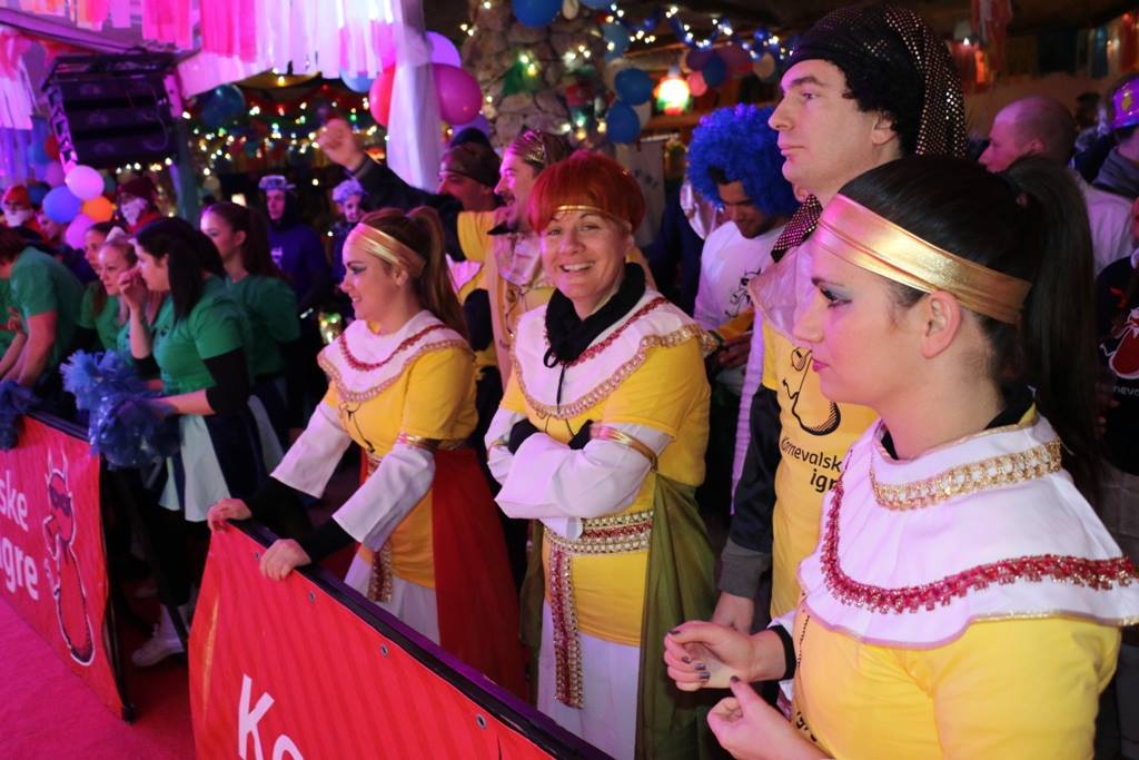 Virske maškare 2017: Karnevalske igre i koncert grupe Vista Virske maškare 2017: Karnevalske igre i koncert grupe Vista