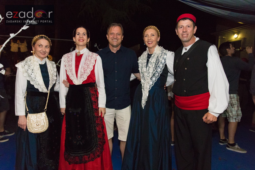 KvartArt: Poslijepodnevne subotnje aktivnosti i večernji koncert Miroslava Tadića