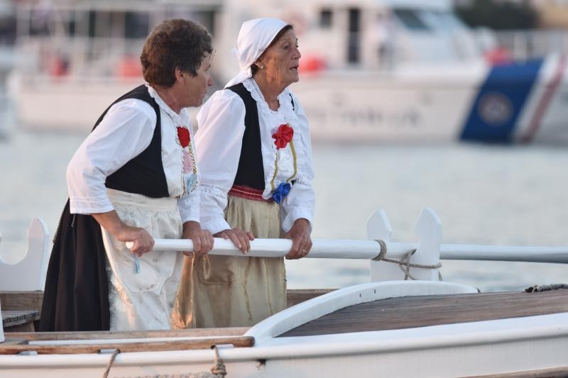 Tradicionalna ženska regata gajeta na vesla u Krapnju