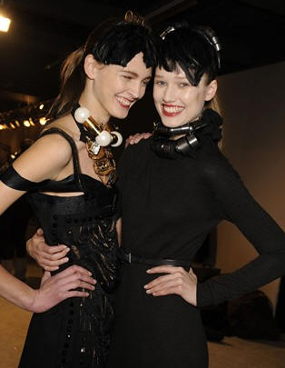 U backstageu (Moda.hr) U backstageu (Moda.hr)