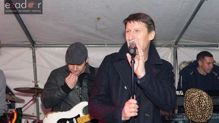 Humanitarni koncert “ZaDar Anđeli” održan je pod šatorom u u dvorištu Gimnazije Jurja Barakovića u Perivoju Vladimira Nazora