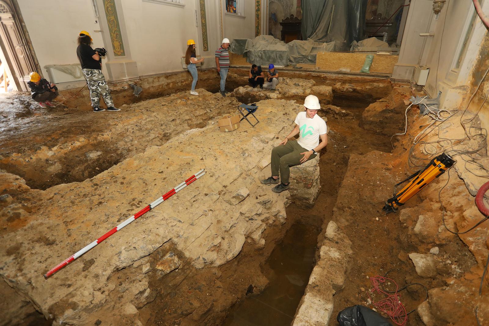 Pogledajte ovo vrijedno arheološko nalazište u Crkvi Presvetog Trojstva