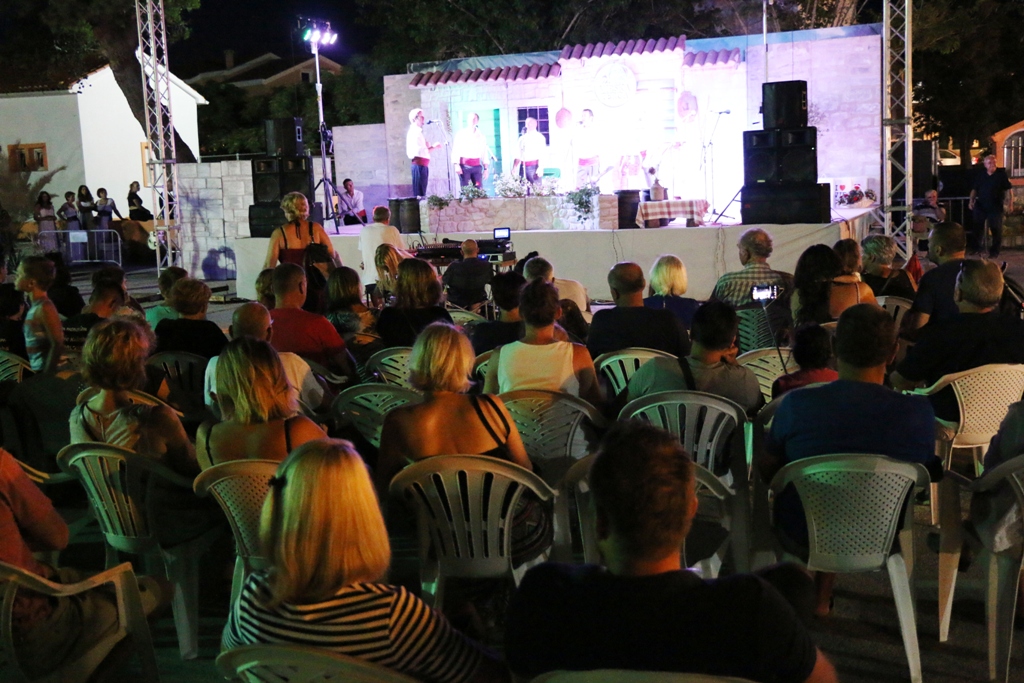 Osam klapa nastupilo na klapskoj manifestaciji “Virska terca” Osam klapa nastupilo na klapskoj manifestaciji “Virska terca”