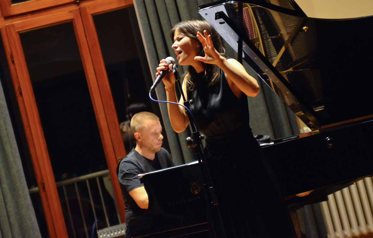 Matija Dedić i Vesna Pisarović održali koncert na zadarskom Sveučilištu Matija Dedić i Vesna Pisarović održali koncert na zadarskom Sveučilištu