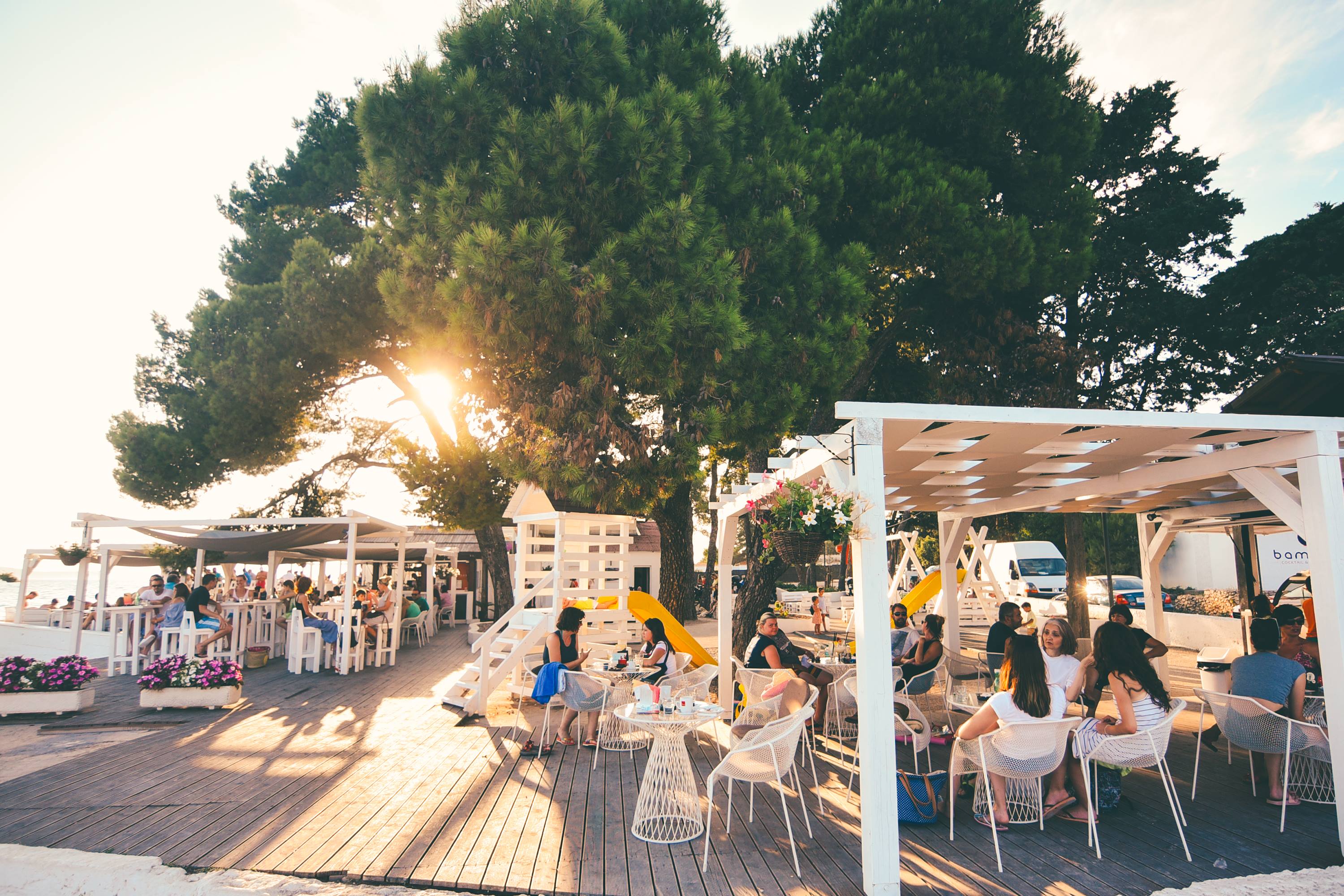 Bijeg od svakodnevice potražite u beach baru Bamboo
