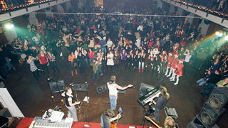 Bozicni party Novo gradija 2008.- Arsenal Zadar