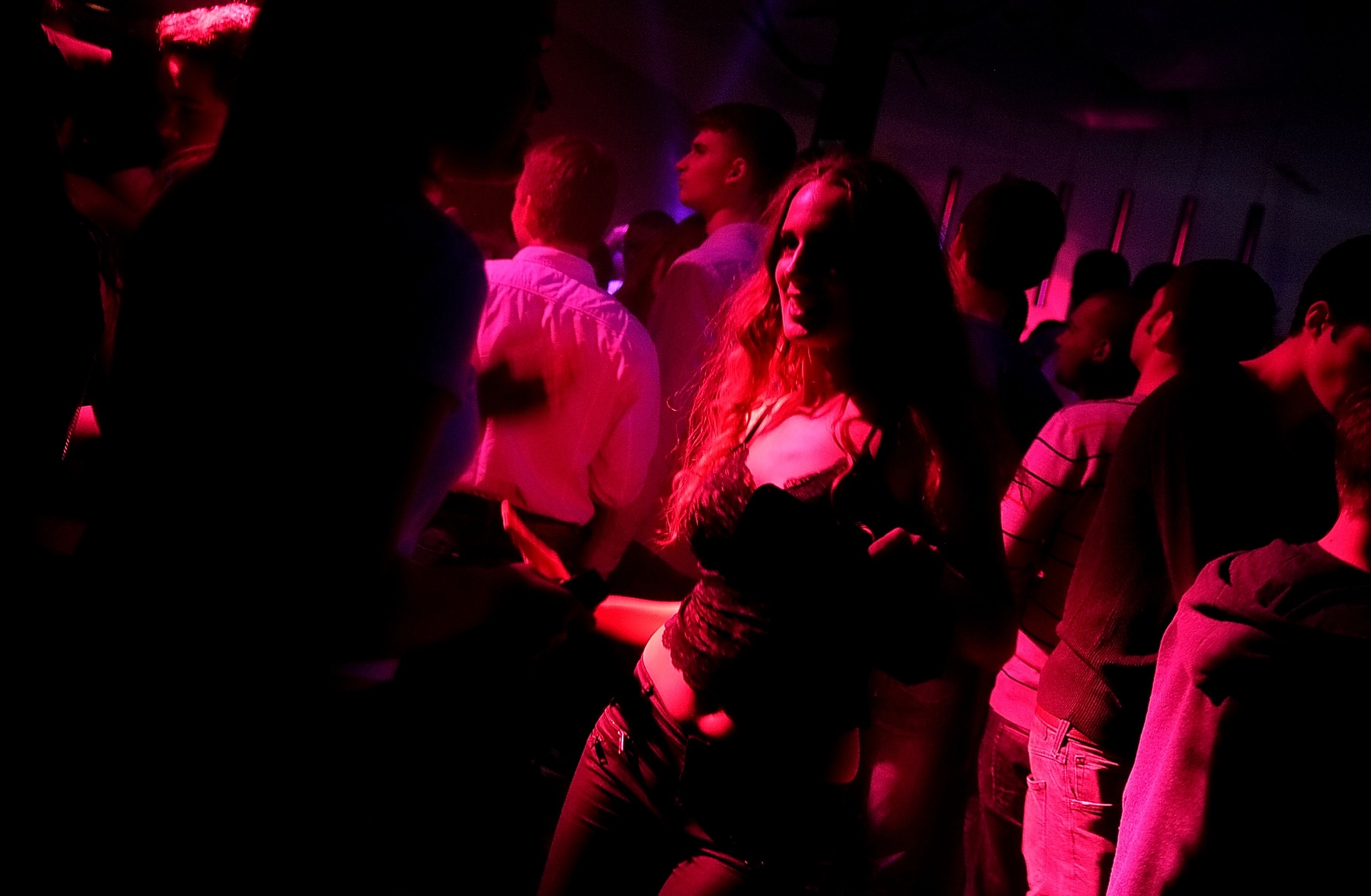 Spektar party u Aquarius klubu