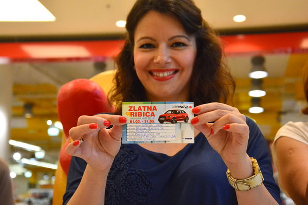 Supernova: Nogometno ludilo i izvlačenje dobitnika automobila Audi A1 Supernova: Nogometno ludilo i izvlačenje dobitnika automobila Audi A1