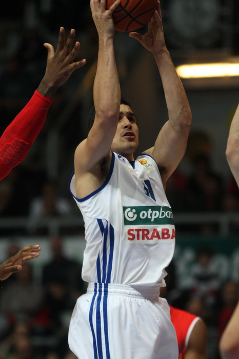 Zadar, 090313.
Dvorana Kresimira Cosica.
Utakmica 24.kola ABA lige, KK Zadar – KK Radnicki.
Na fotografiji: igrac Zadra (bijeli) Goran Vrbanc.
Foto: Jure Miskovic / CROPIX Zadar, 090313.
Dvorana Kresimira Cosica.
Utakmica 24.kola ABA lige, KK Zadar – KK Radnicki.
Na fotografiji: igrac Zadra (bijeli) Goran Vrbanc.
Foto: Jure Miskovic / CROPIX