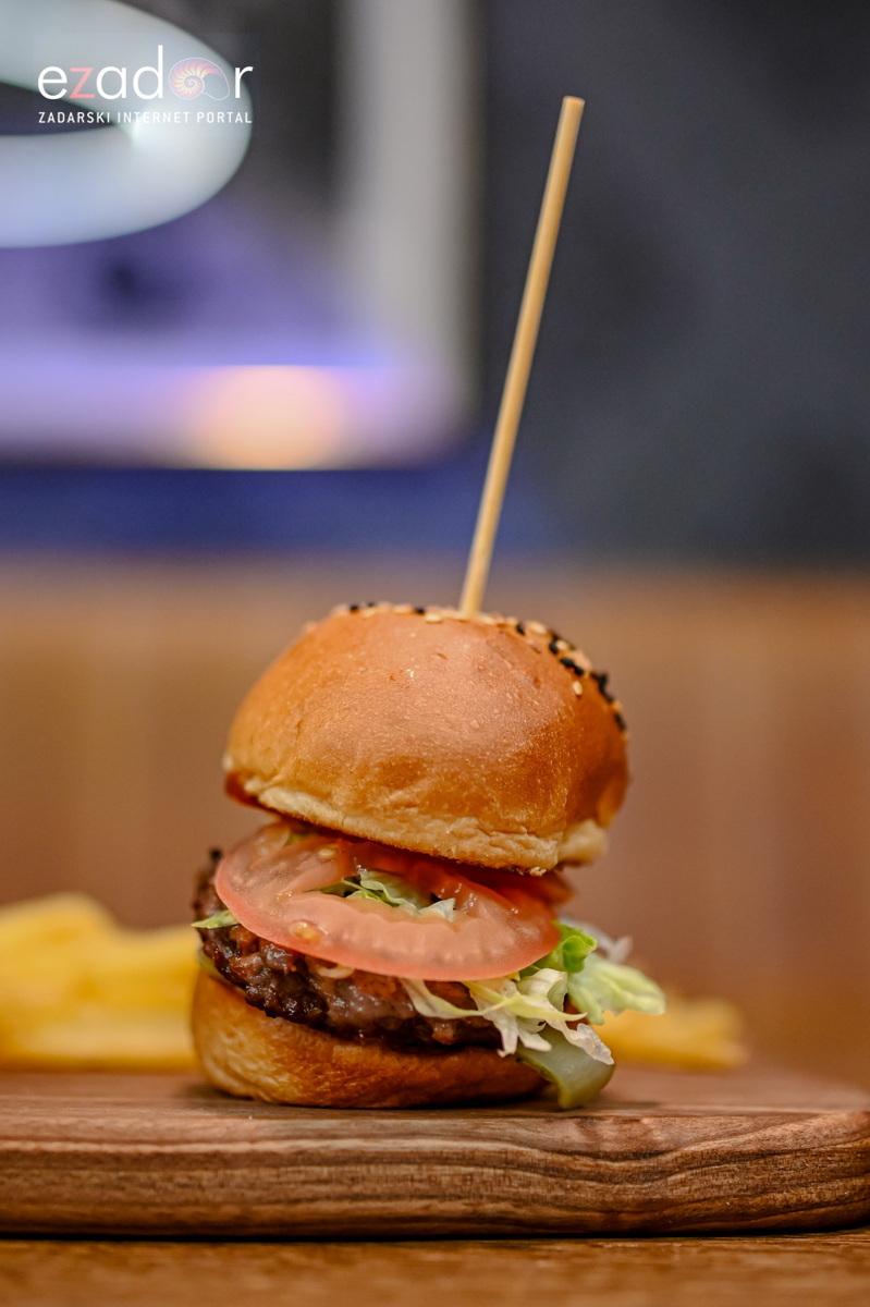 ZYX Bowling Centar Zadar ZYX Bowling Centar Zadar