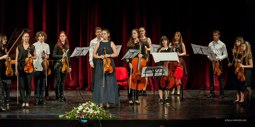 Sinoć je u HNK Zadar održan godišnji koncert učenika Glazbene škole Blagoje Bersa Sinoć je u HNK Zadar održan godišnji koncert učenika Glazbene škole Blagoje Bersa