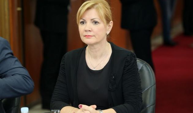 Zgrada dalmatinkse zupanije, Splitsko-dalmatinski zupan Zlatko Zevrnja odrzao je radni sastanak s predsjednikom Vlade RH Tihomirom Oreskovicem i ministricom Brernardicom Juretic.