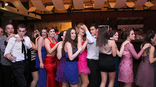 Maturalna večer Gimnazije Vladimira Nazora (foto:Saša Čuka) Maturalna večer Gimnazije Vladimira Nazora (foto:Saša Čuka)