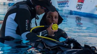 Pogled u plavo: Besplatno probno ronjenje na plaži Jaz u Zatonu