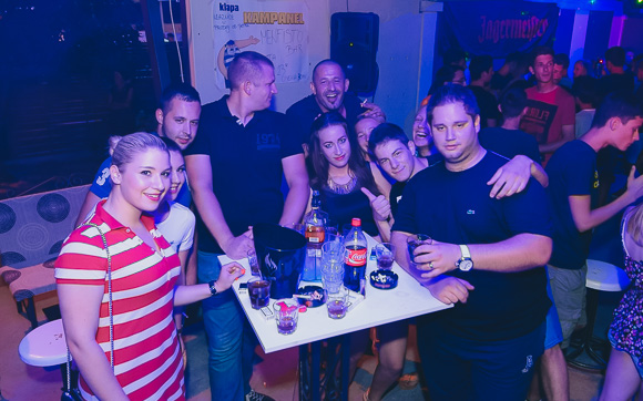 Turanjska fešta u Menfisto baru, 16.7.2015. (foto: Ivan Toman) Turanjska fešta u Menfisto baru, 16.7.2015. (foto: Ivan Toman)