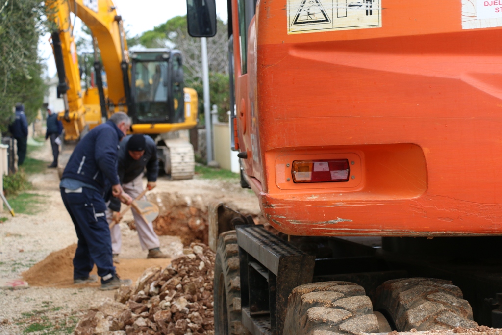 Vir: Nastavljeni radovi na II. fazi vodovodne i kanalizacijske mreže Vir: Nastavljeni radovi na II. fazi vodovodne i kanalizacijske mreže