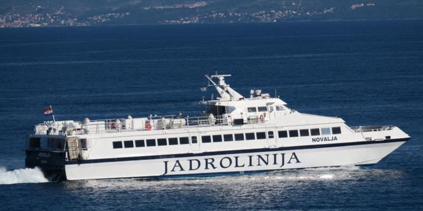 Katamaran Novalja Katamaran Novalja