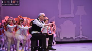 Predstava “Odgojoj” Plesne udruge Gesta u HNK Zadar