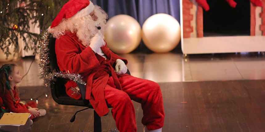 Plesna udruga Gesta: Ima li spasa za Djeda Mraza (Foto:Saša Čuka)