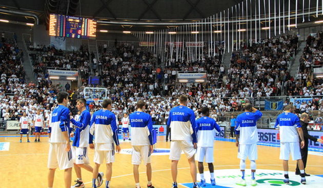 Finale doigravanja, 2. utakmica: KK Zadar – KK Cibona 76-92