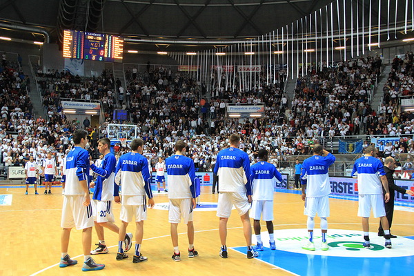 Finale doigravanja, 2. utakmica: KK Zadar – KK Cibona 76-92