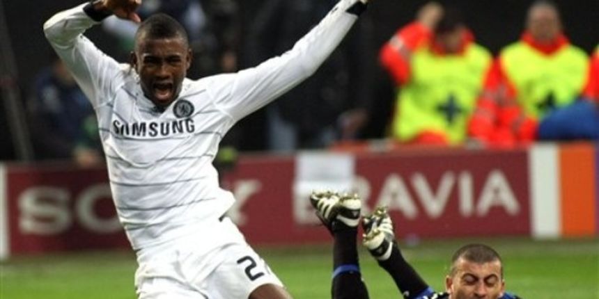 Walter Samuel, Salomon Kalou, foto: AP photo Walter Samuel, Salomon Kalou, foto: AP photo