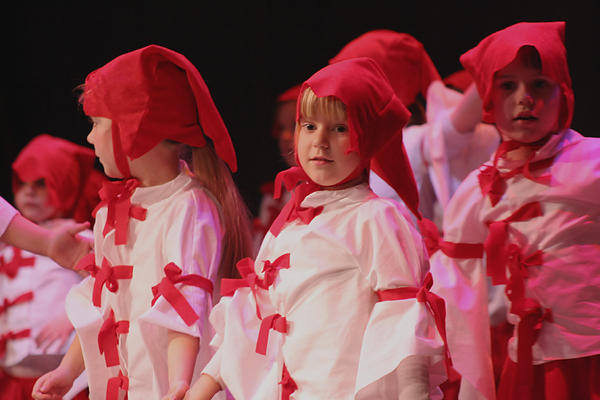 HKK Zadar – Plesna čestitka Zadarskog plesnog ansambla