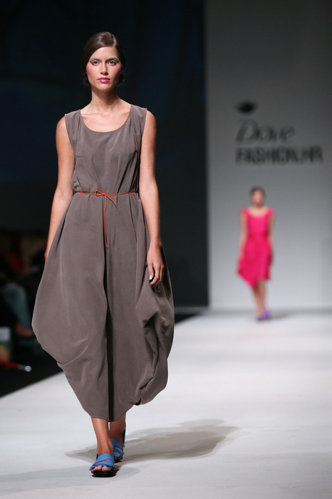 Zagreb, 011011.
Zagrebacki velesajam.
Modna revija Dove Fashion.hr proljece – ljeto 2012.
Na slici: revija Branke Donassy
Foto: Biljana Gaurina / CROPIX Zagreb, 011011.
Zagrebacki velesajam.
Modna revija Dove Fashion.hr proljece – ljeto 2012.
Na slici: revija Branke Donassy
Foto: Biljana Gaurina / CROPIX