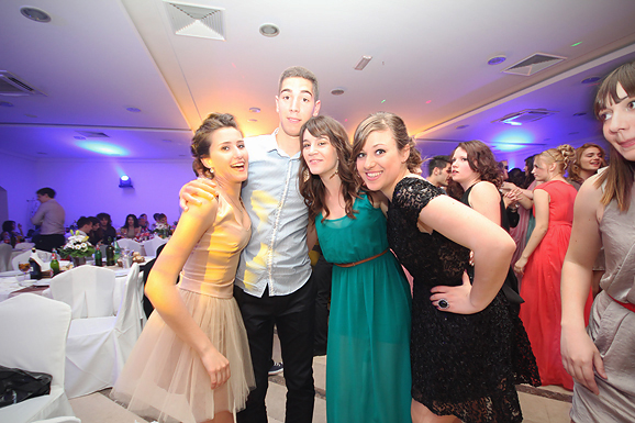 Maturalna večer gimnazije jurja barakovića (foto:Saša Čuka) Maturalna večer gimnazije jurja barakovića (foto:Saša Čuka)