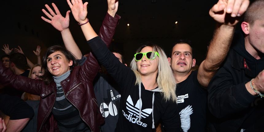 Dječaci i Brkovi u dvorani Krešimira Ćosića Dječaci i Brkovi u dvorani Krešimira Ćosića