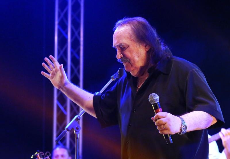 U povodu 950 godina prvog spomena grada Šibenika, blagdana sv. Mihovila i Dana grada održan je veliki koncert legendarnog Mate Miše Kovača. Photo: Duško Jaramaz/PIXSELL U povodu 950 godina prvog spomena grada Šibenika, blagdana sv. Mihovila i Dana grada održan je veliki koncert legendarnog Mate Miše Kovača. Photo: Duško Jaramaz/PIXSELL