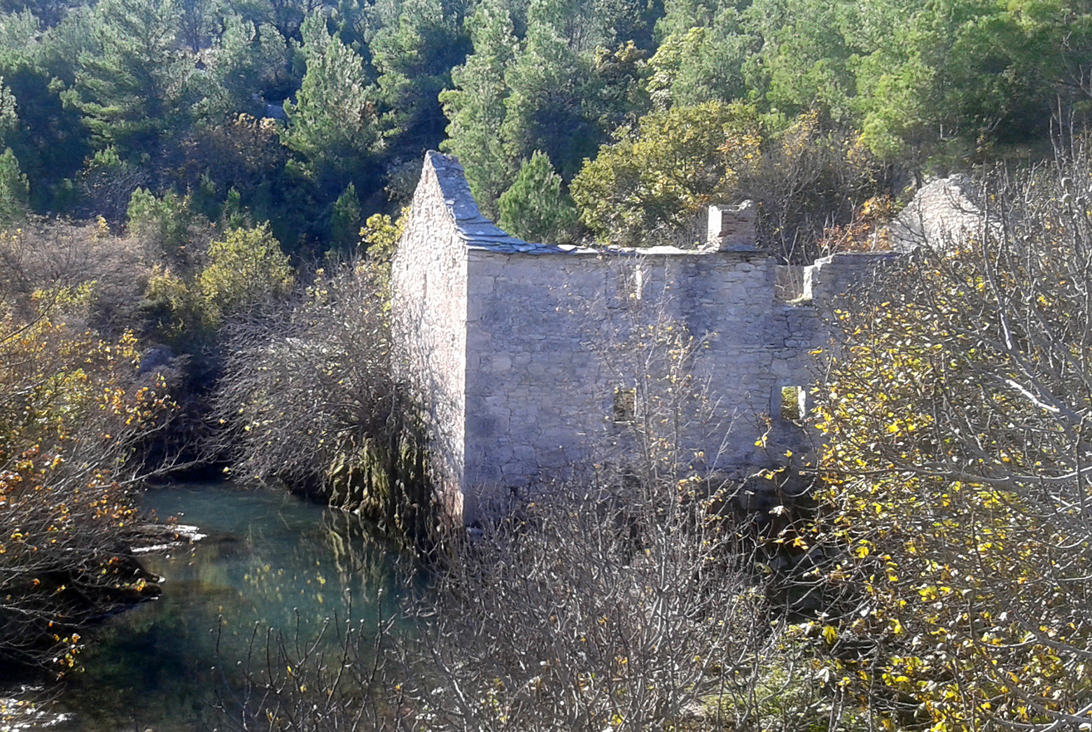 Krška rijela Karišnica. Foto: Edvard Šprljan Krška rijela Karišnica. Foto: Edvard Šprljan