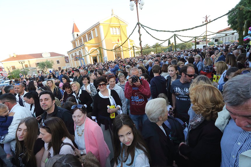 Svečanost proslave blagdana Gospe Loretske, foto-L. Banić Svečanost proslave blagdana Gospe Loretske, foto-L. Banić