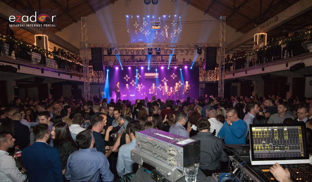 Tomislav Bralić i klapa Intrade @ Božić u Arsenalu