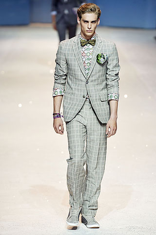 Etro proljeće/ljeto 2010. (Moda.hr) Etro proljeće/ljeto 2010. (Moda.hr)