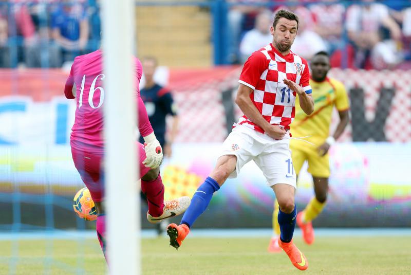 Stadion Gradski vrt, Osijek. Prijateljska nogometna utakmica Hrvatska – Mali (2-1), Foto: Slavko Midzor Stadion Gradski vrt, Osijek. Prijateljska nogometna utakmica Hrvatska – Mali (2-1), Foto: Slavko Midzor