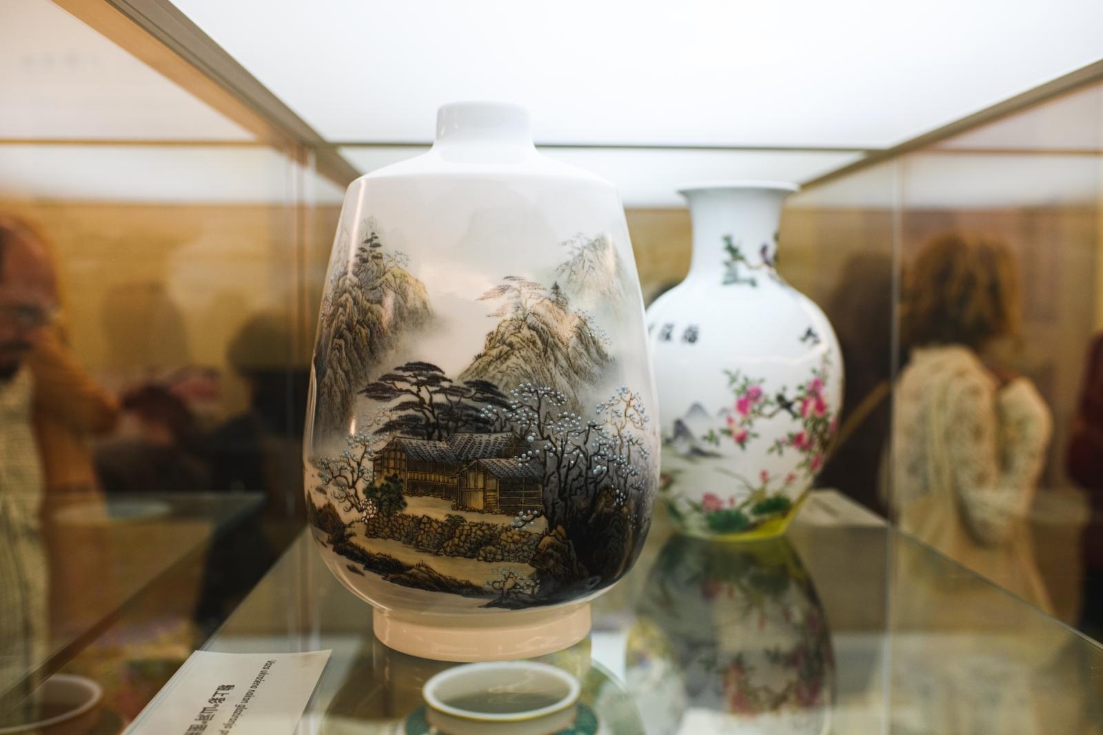 MAS: Otvorenje izložbe “Putovanje porculana putom svile” MAS: Otvorenje izložbe “Putovanje porculana putom svile”