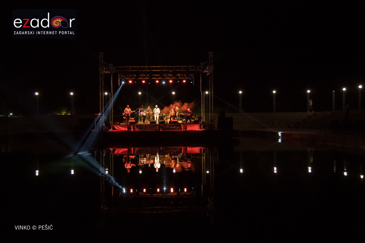 Massimo @ bazen Ilirije u Biogradu na Moru