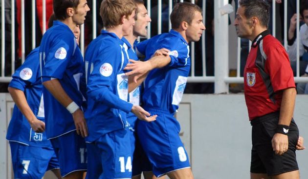 Image 1190243 (auto)